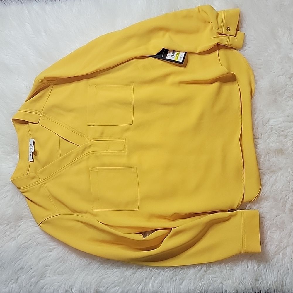 Nine West Yellow Long Sleeve Blouse‎